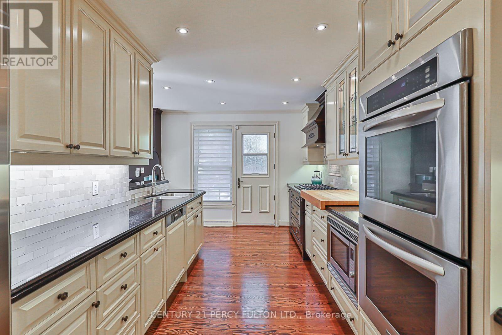 Photo 16 of 4 Page Avenue, Toronto ON