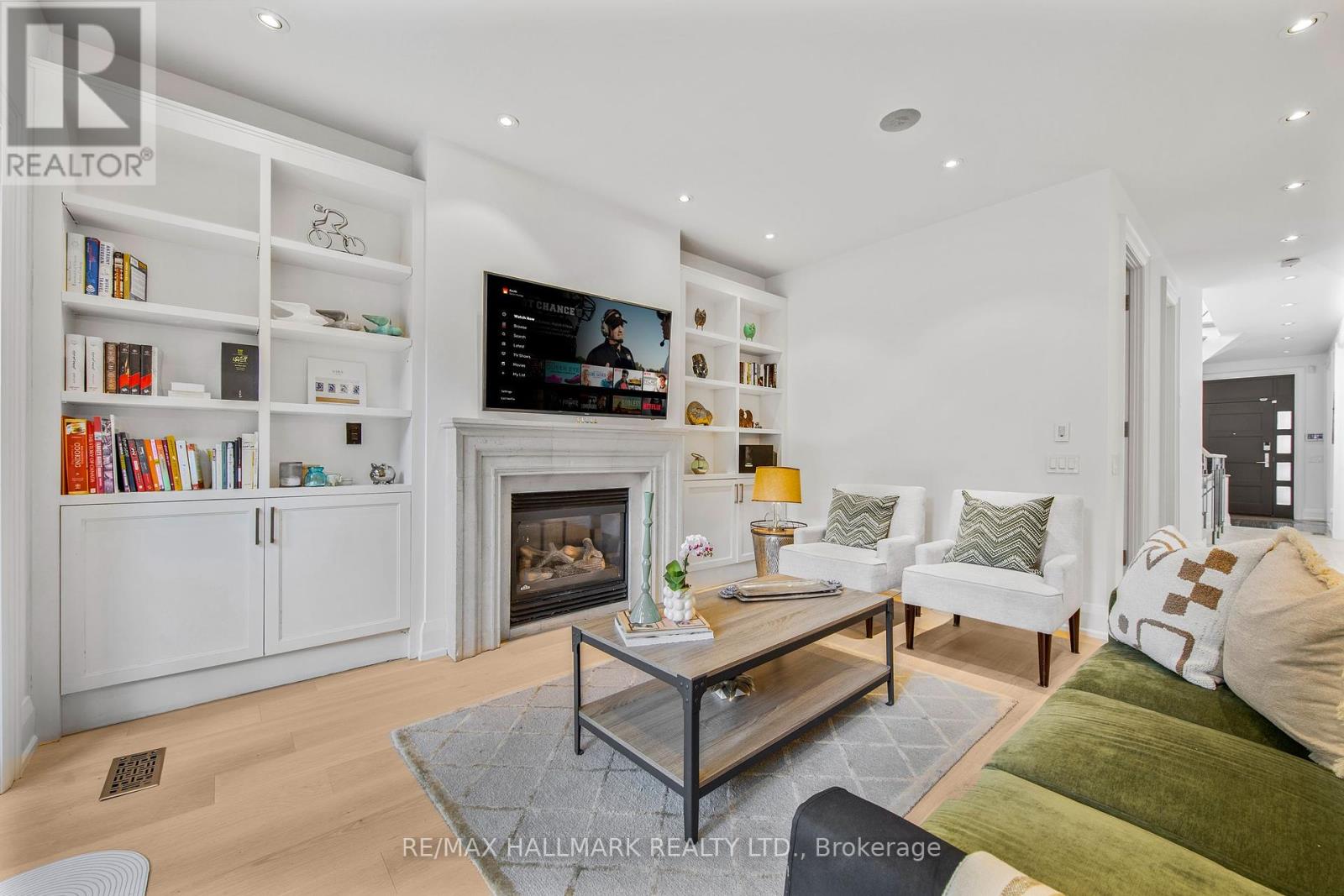 Photo 25 of 488 Brookdale Avenue, Toronto ON