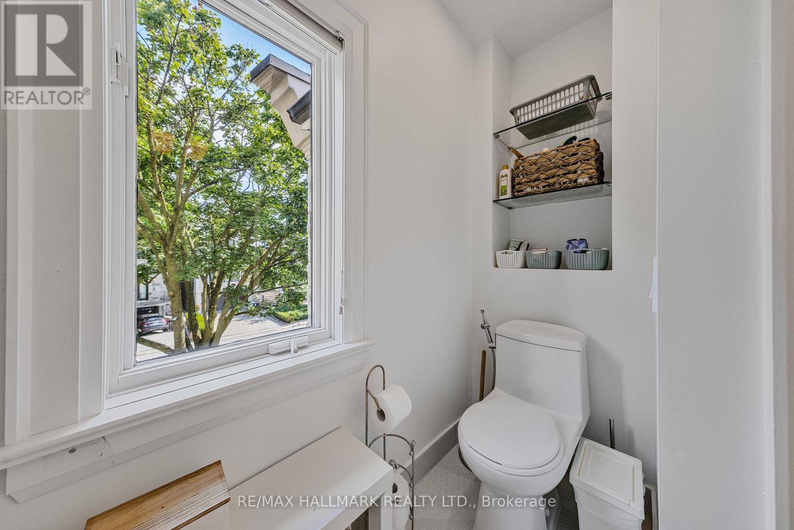 Photo 27 of 488 Brookdale Avenue, Toronto ON