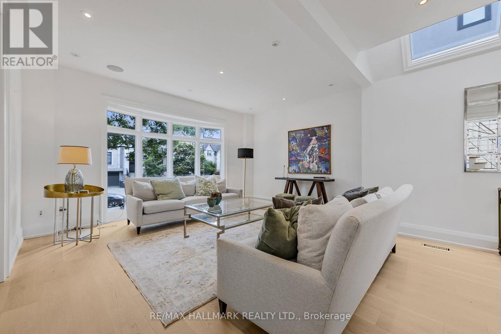 Photo 20 of 488 Brookdale Avenue, Toronto ON
