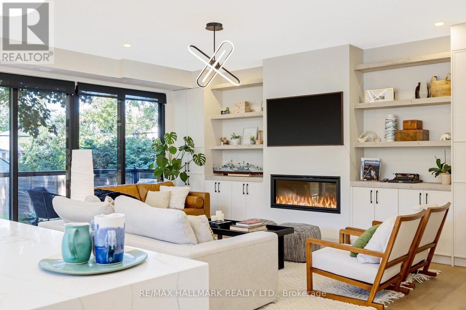 Photo 12 of 68 Harewood Avenue, Toronto ON