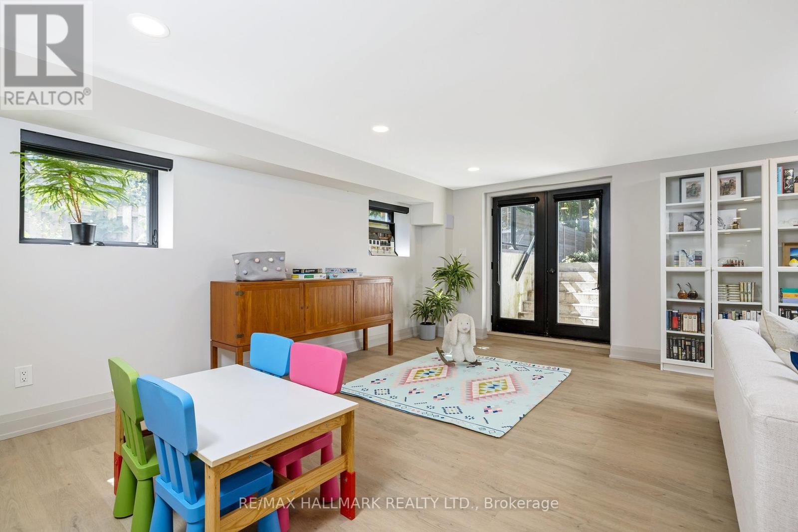 Photo 39 of 68 Harewood Avenue, Toronto ON