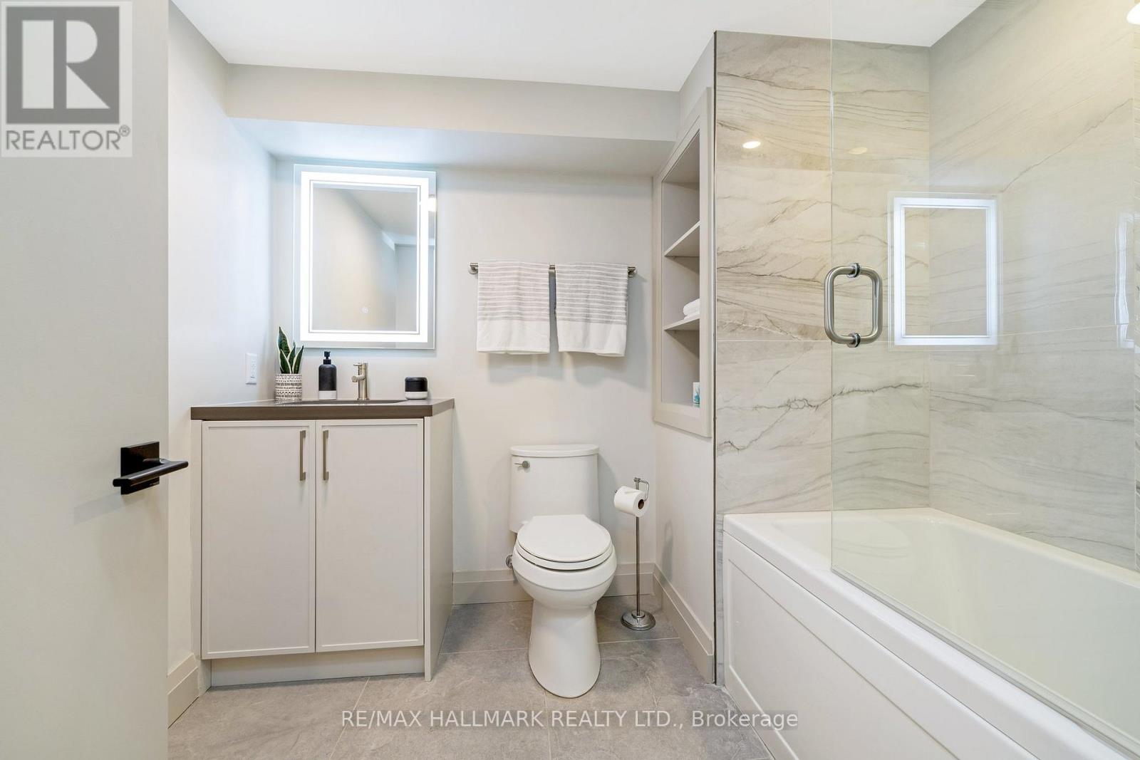 Photo 41 of 68 Harewood Avenue, Toronto ON