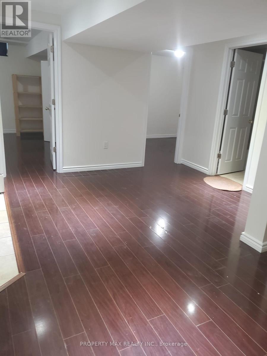Photo 2 of 48 Glacier Basement Crescent, Toronto ON