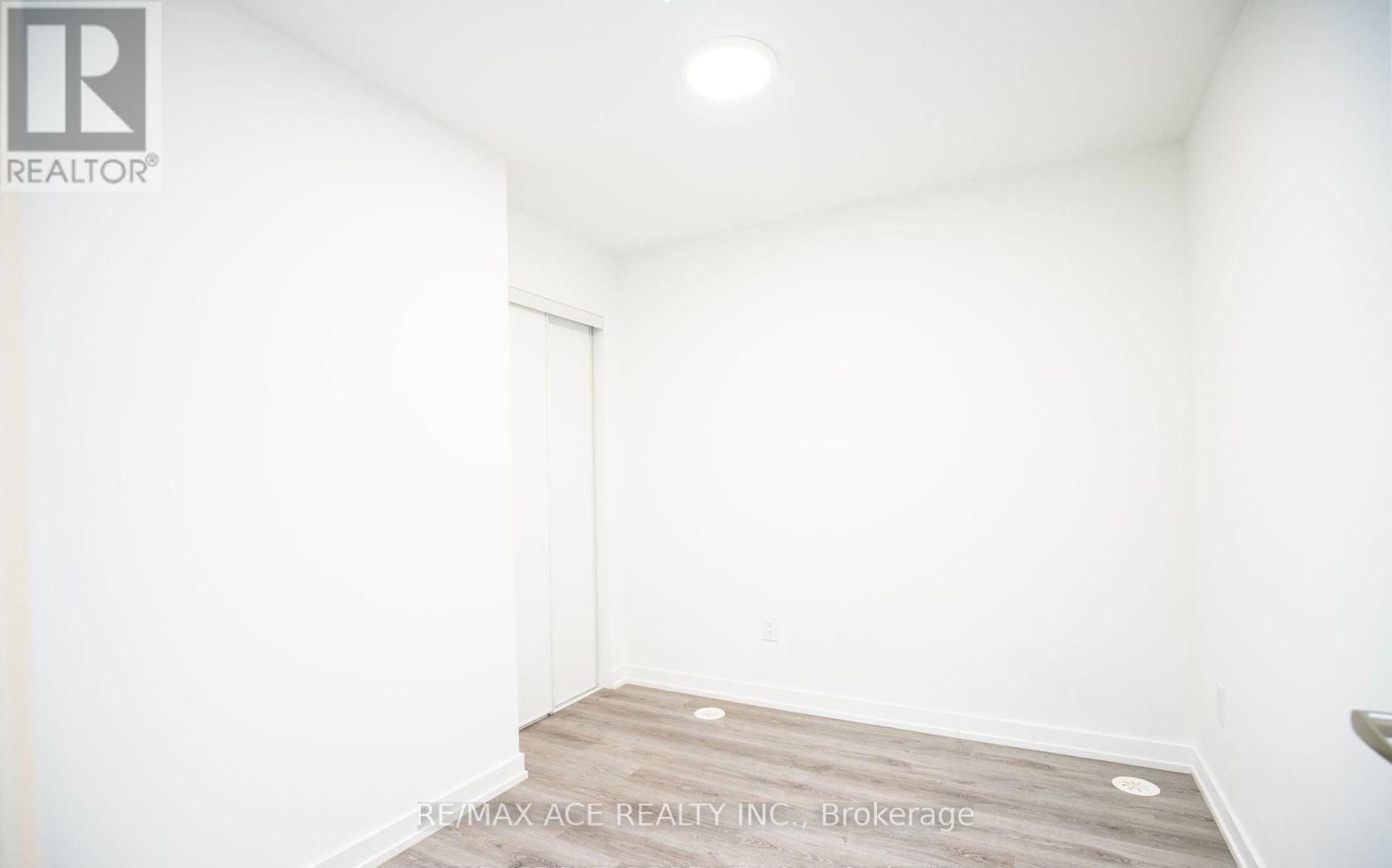 Photo 2 of 105 3686 St Clair Avenue E, Toronto ON