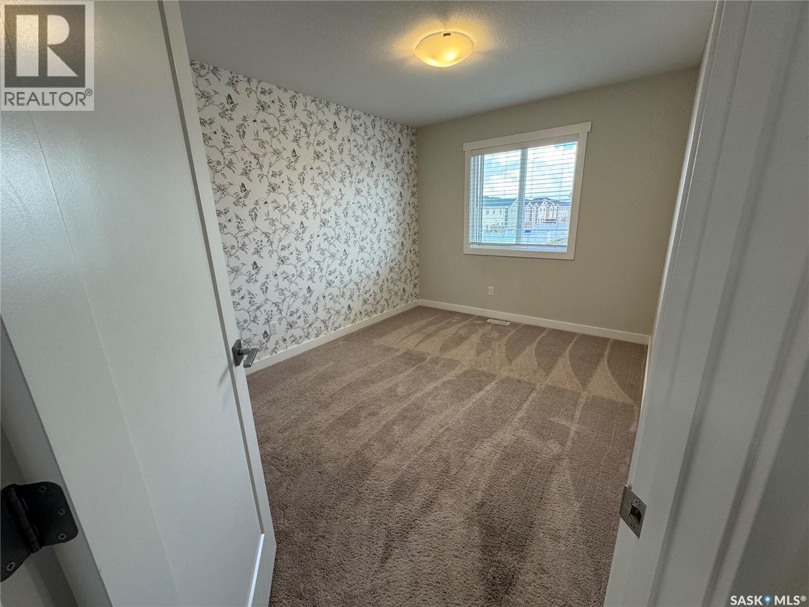 Photo 22 of 4409 E Keller Avenue, Regina SK