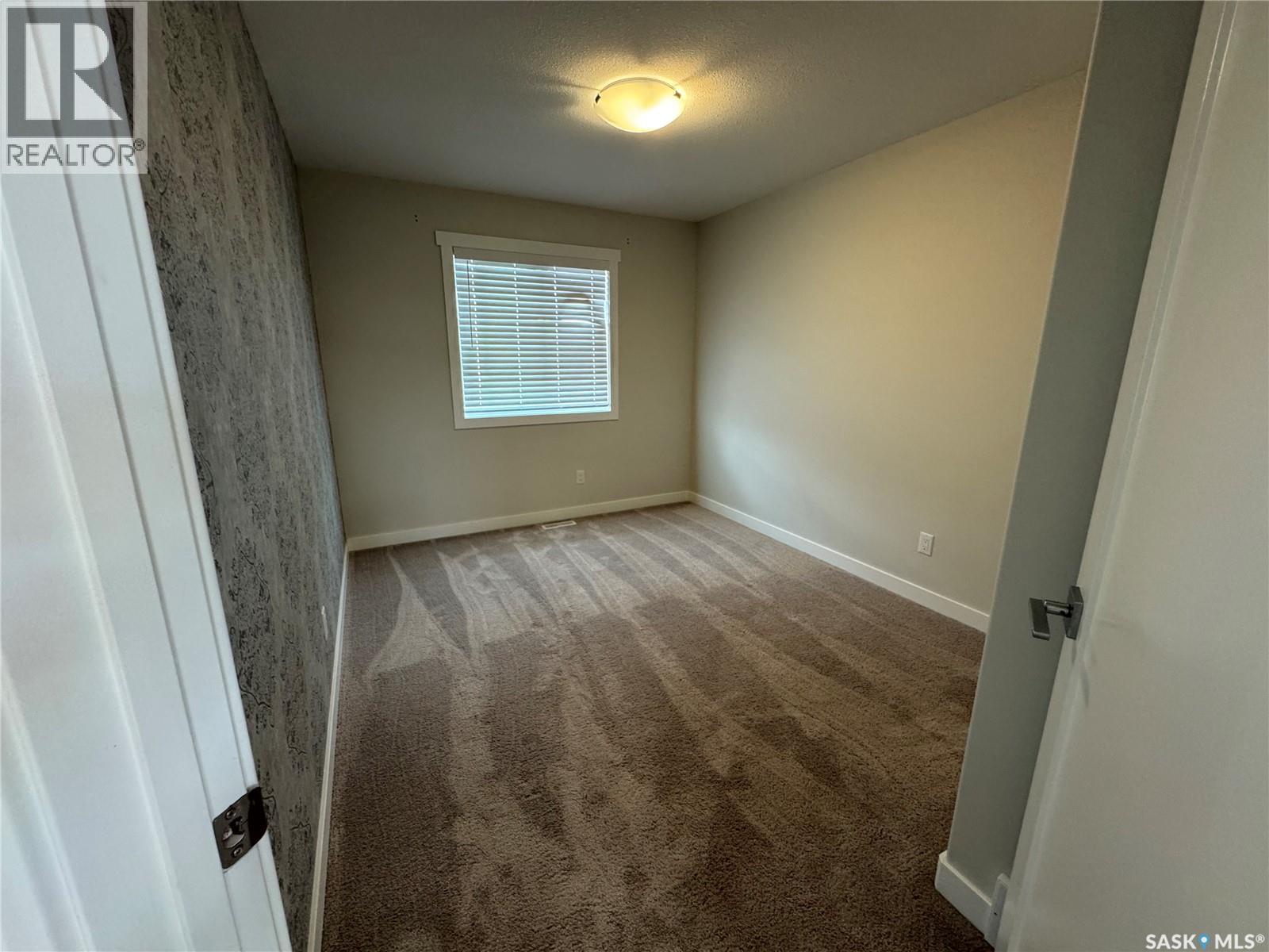 Photo 24 of 4409 E Keller Avenue, Regina SK
