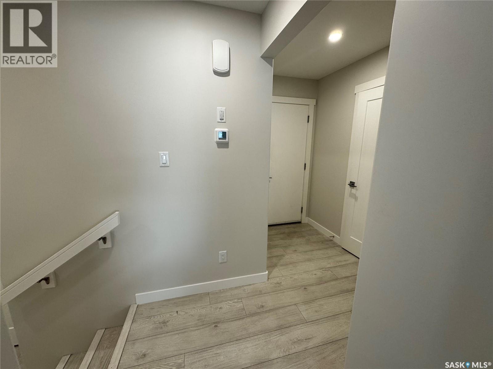Photo 8 of 4409 E Keller Avenue, Regina SK