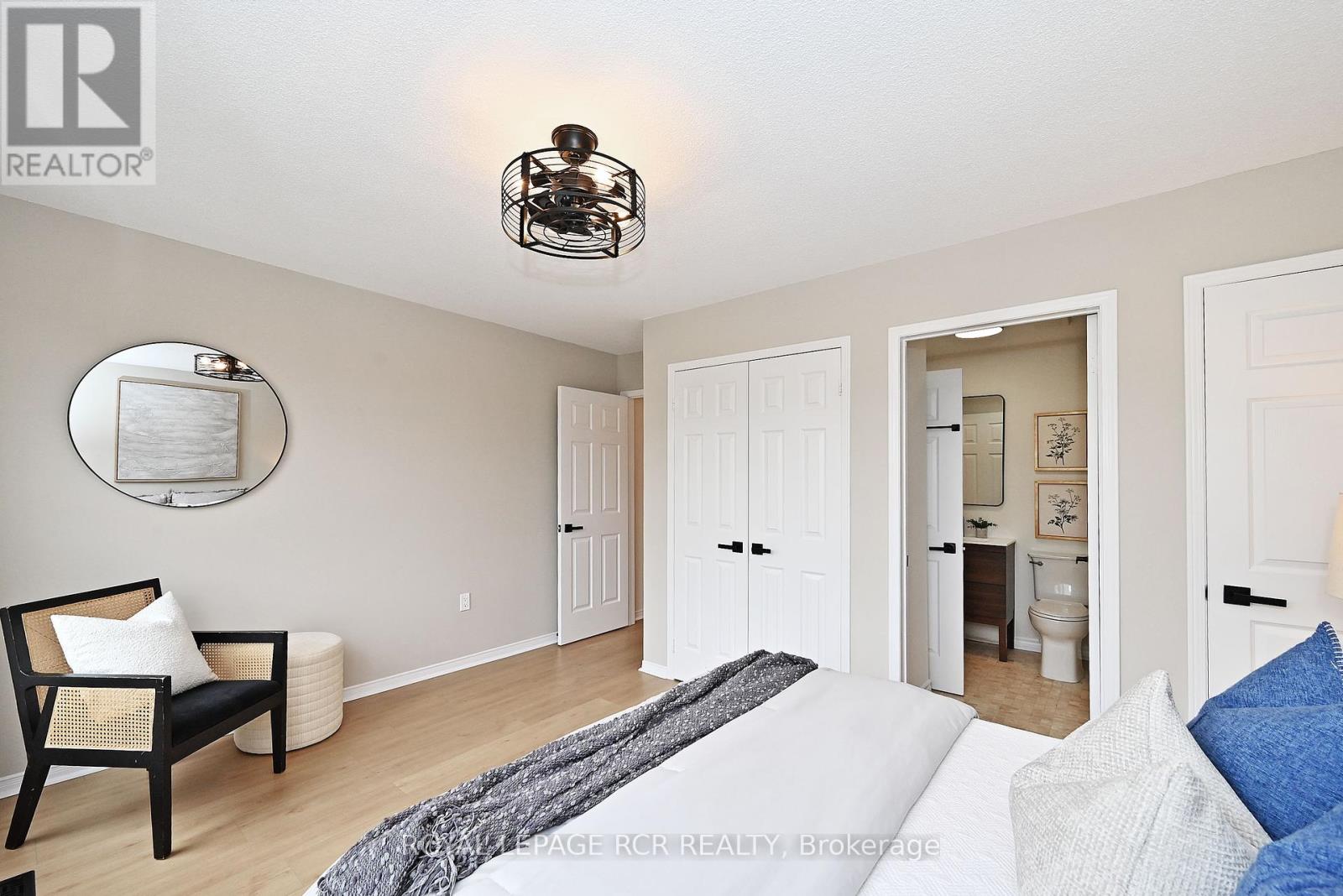Photo 28 of 28 Wyatt Lane, Aurora ON