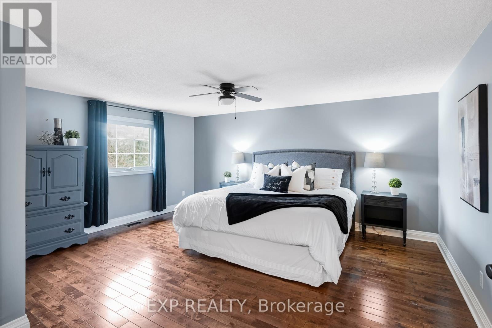 Photo 18 of 6 6 Adams Court, Uxbridge ON