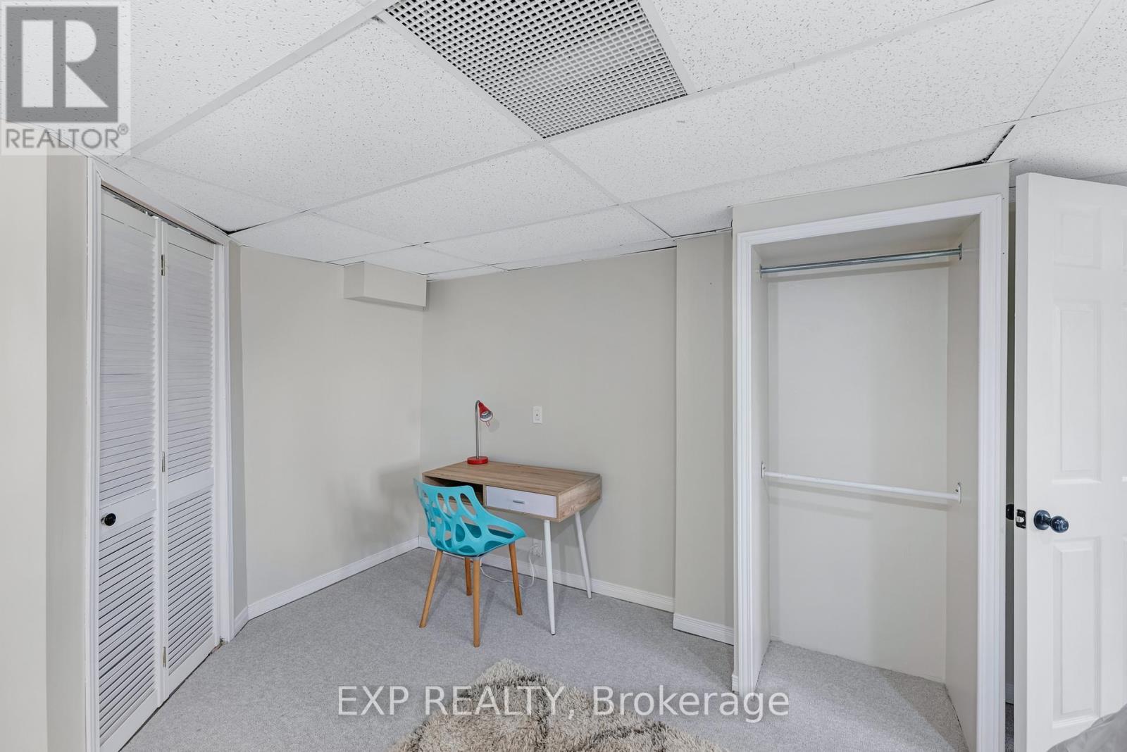 Photo 31 of 6 6 Adams Court, Uxbridge ON