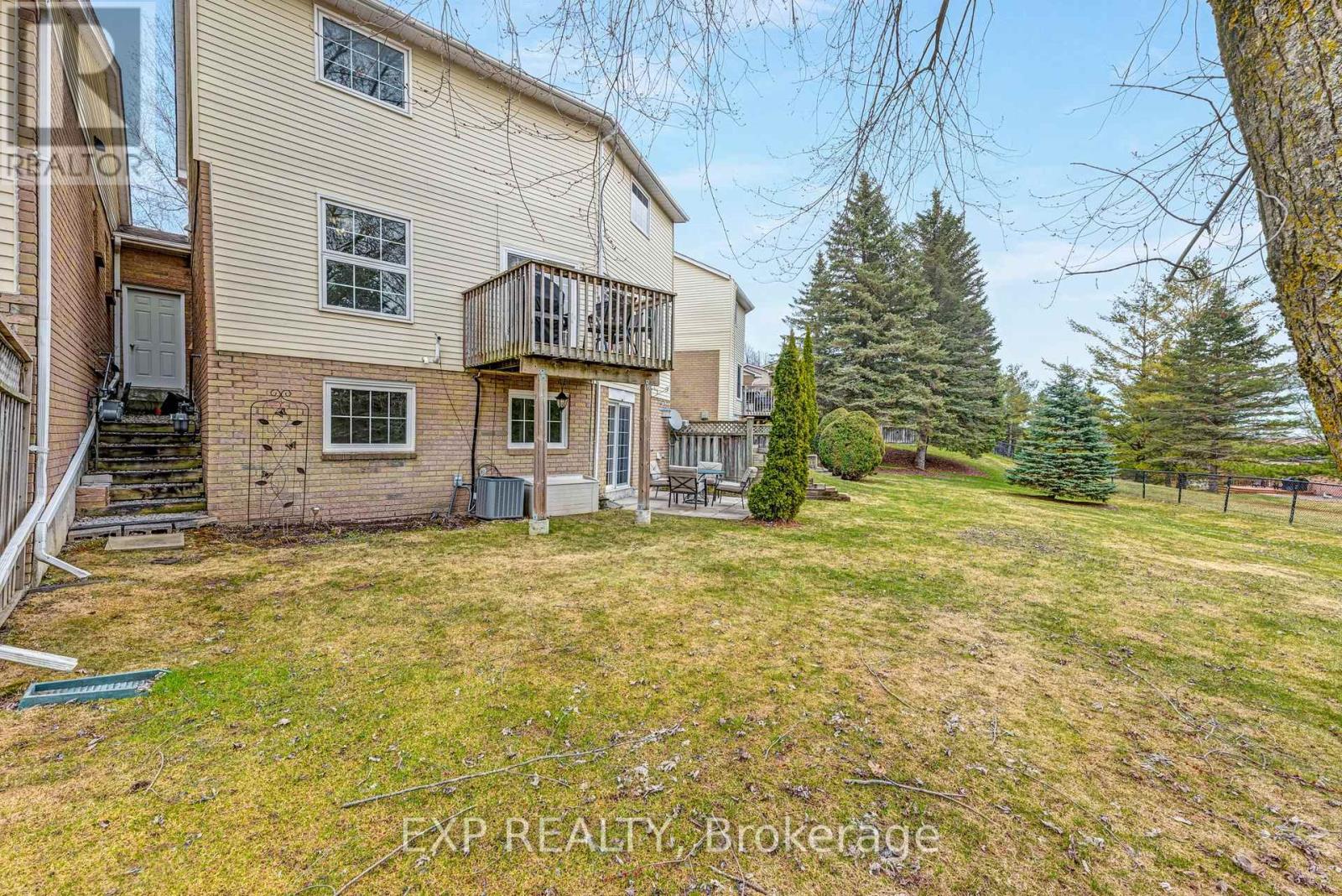 Photo 34 of 6 6 Adams Court, Uxbridge ON