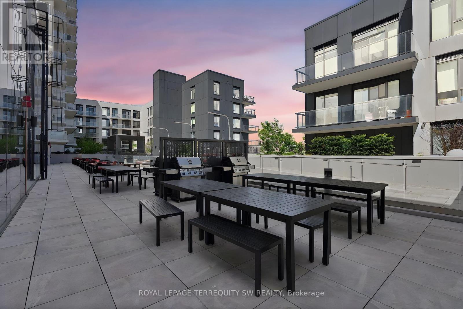 Photo 25 of 616 10 Rouge Valley Drive W, Markham ON