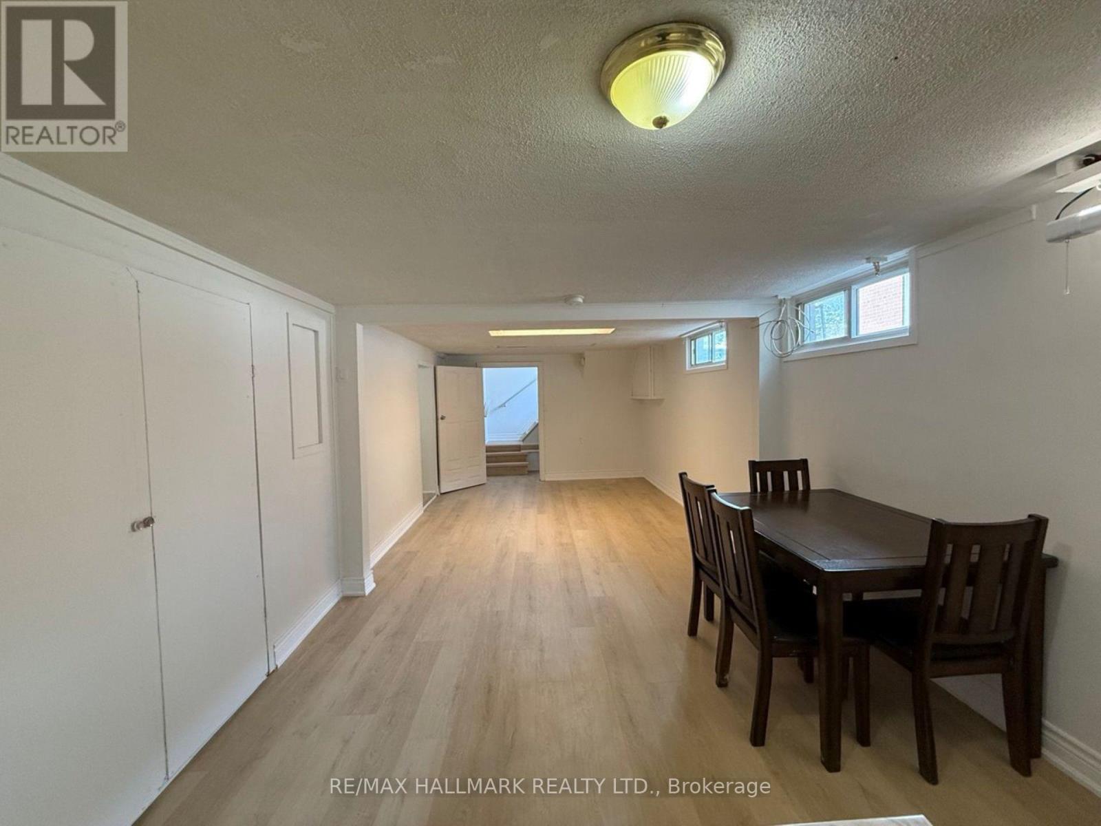Photo 8 of Basement 25 Richardson Drive, Aurora ON