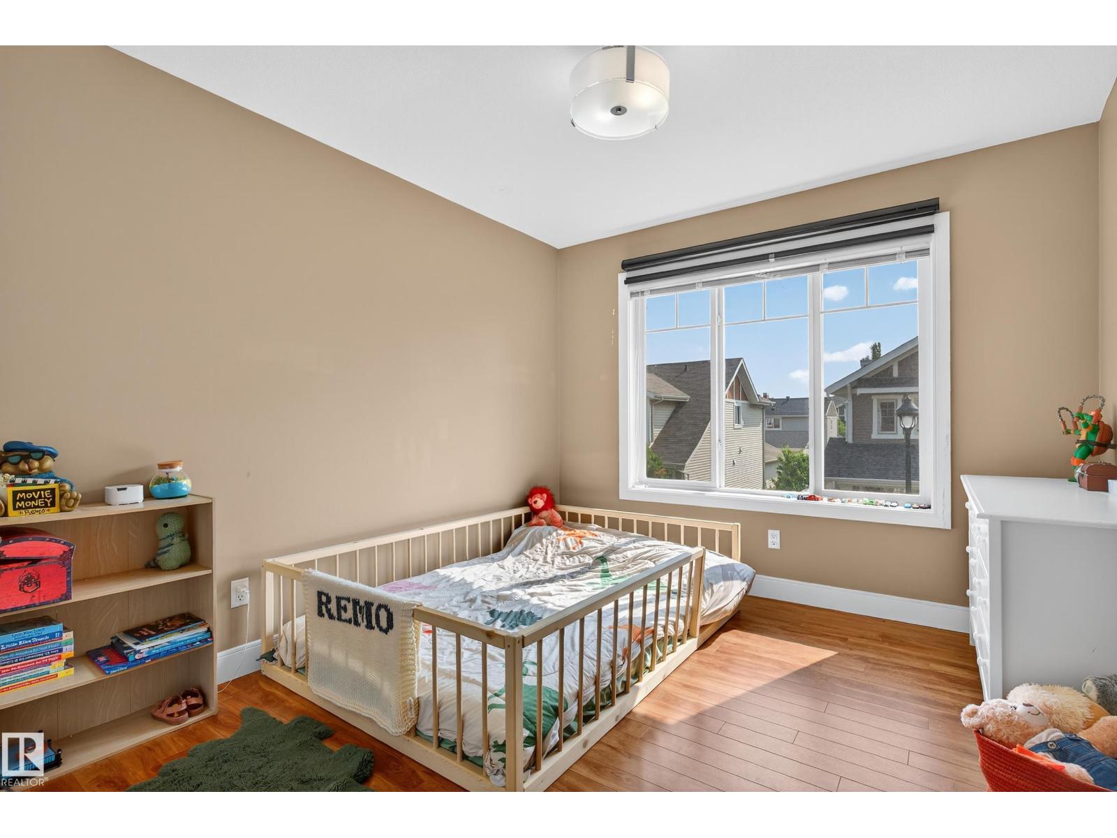 Photo 34 of 756 Decoteau Wy Nw, Edmonton AB