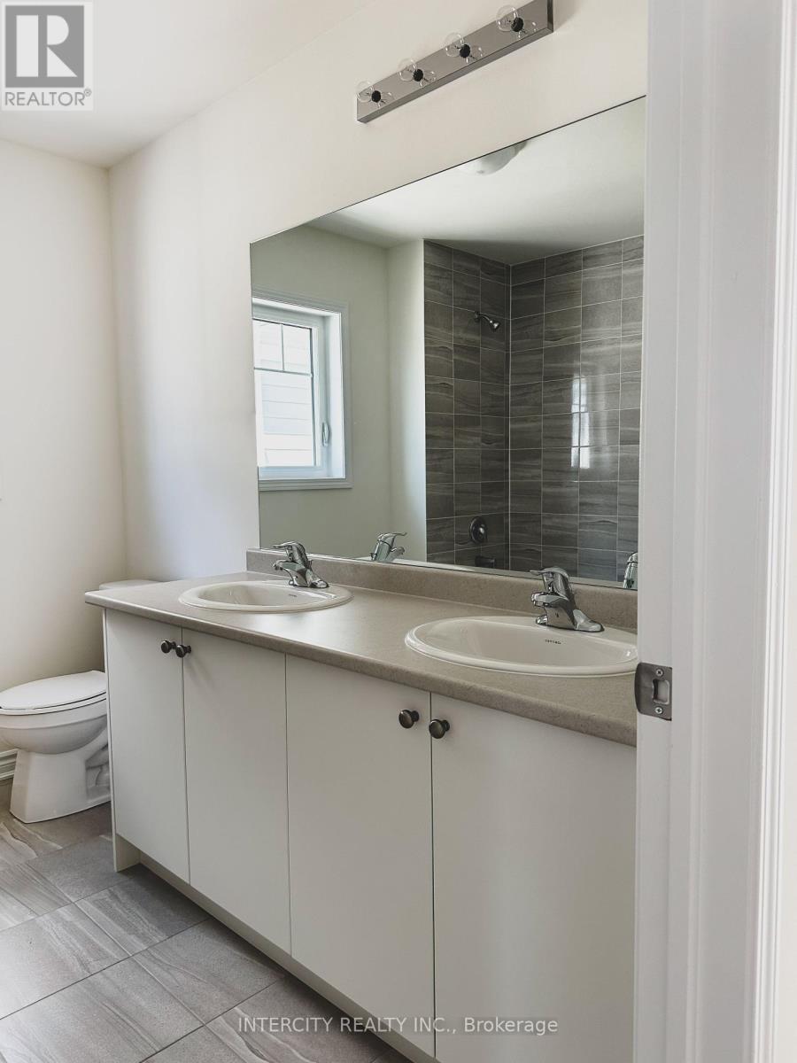 Photo 14 of 88 Sandhill Crane Drive, Wasaga Beach ON
