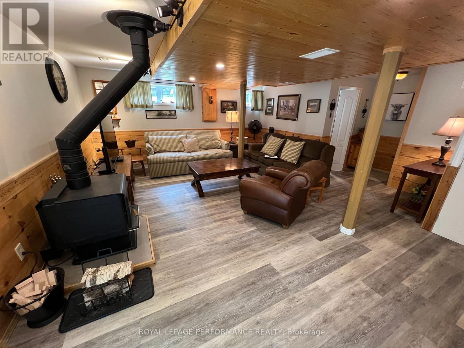Photo 20 of 126 Lacourse Lane, Lanark Highlands ON