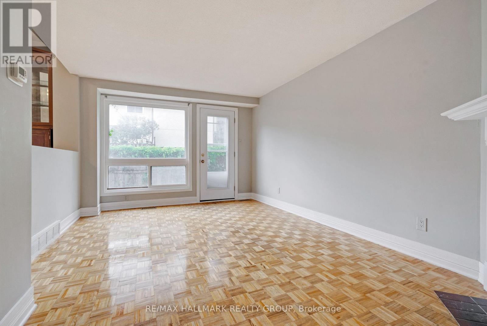 Photo 10 of 12 F Larkshire Lane, Ottawa ON