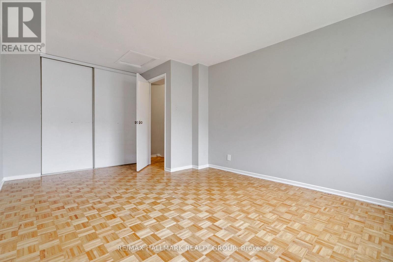Photo 16 of 12 F Larkshire Lane, Ottawa ON