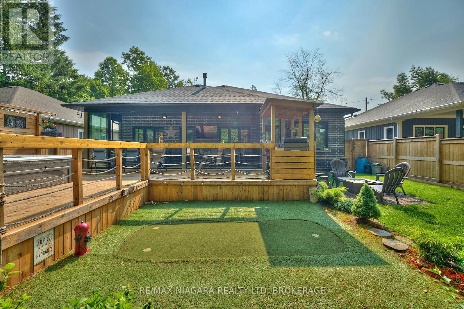 Photo 47 of 201 Pleasant Avenue N, Fort Erie ON
