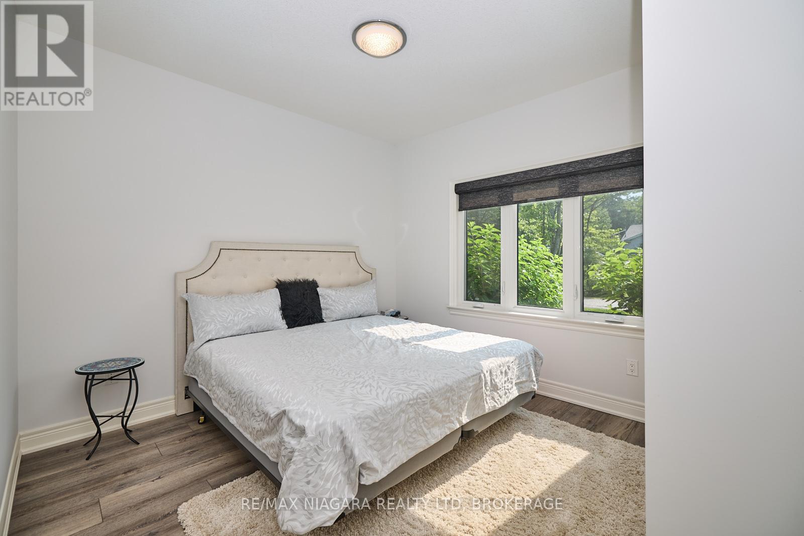 Photo 33 of 201 Pleasant Avenue N, Fort Erie ON