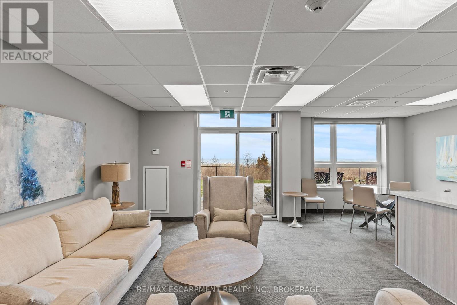 Photo 23 of 230 35 Southshore Crescent, Hamilton ON
