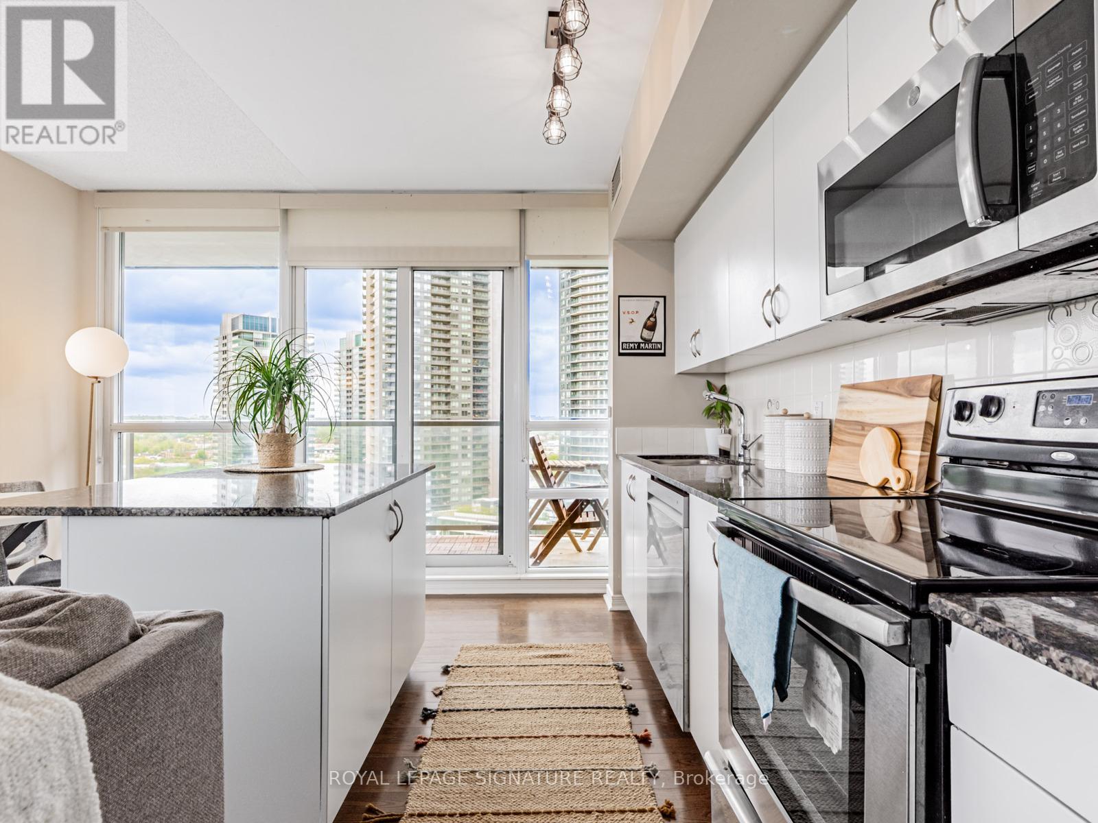 Photo 9 of 1804 15 Legion Road, Toronto ON