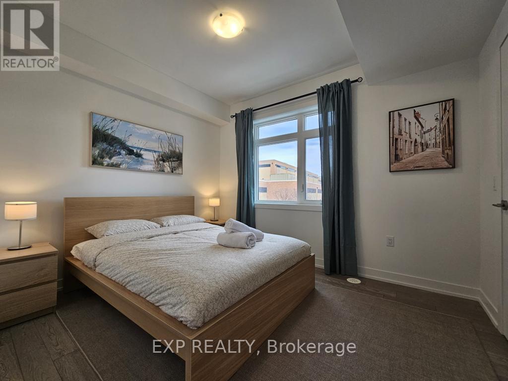 Photo 9 of 128 1062 Douglas Mccurdy Common, Mississauga ON