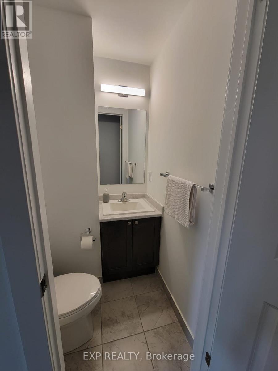 Photo 5 of 128 1062 Douglas Mccurdy Common, Mississauga ON