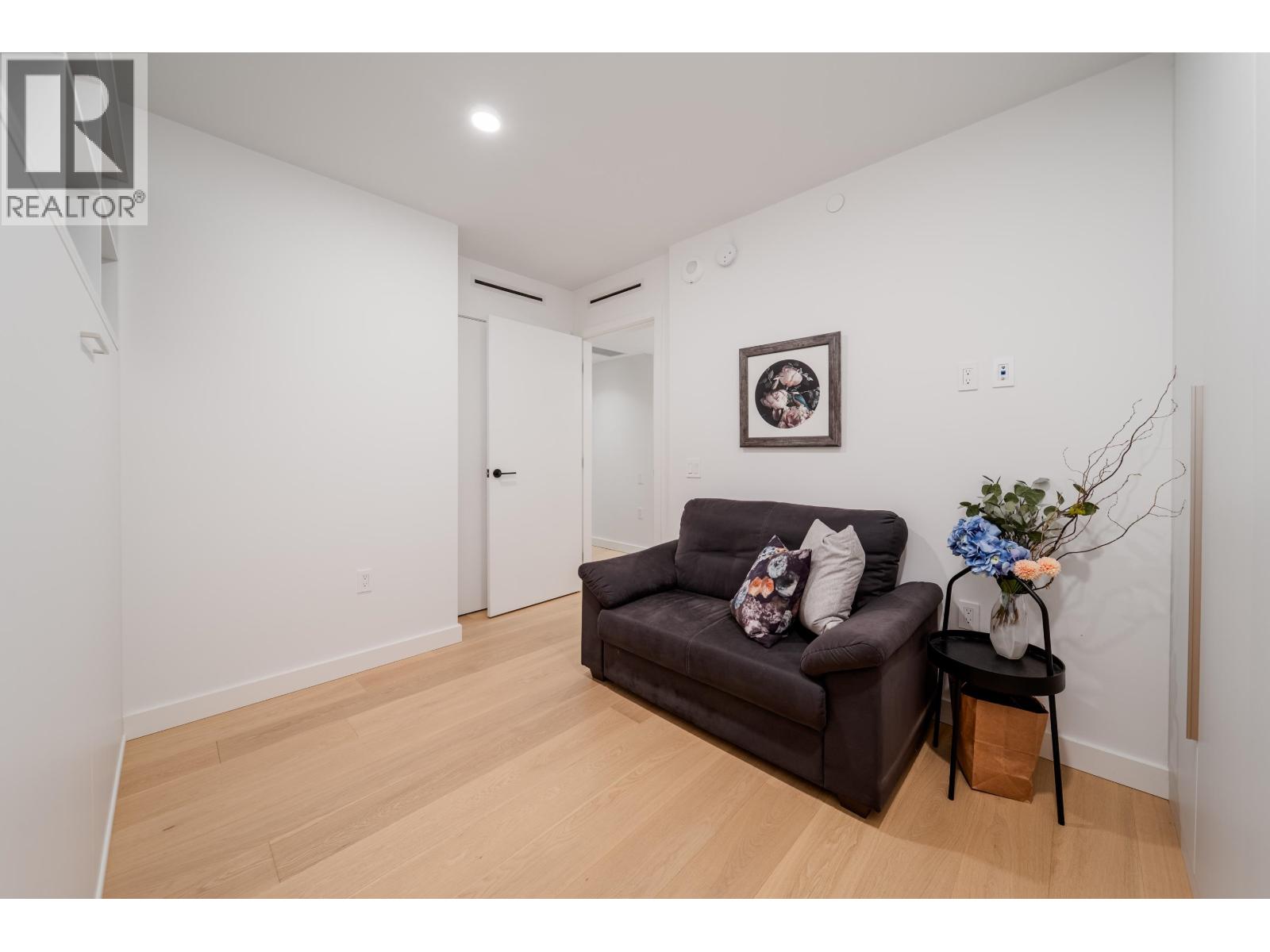 Photo 22 of 405 1365 Davie Street, Vancouver BC