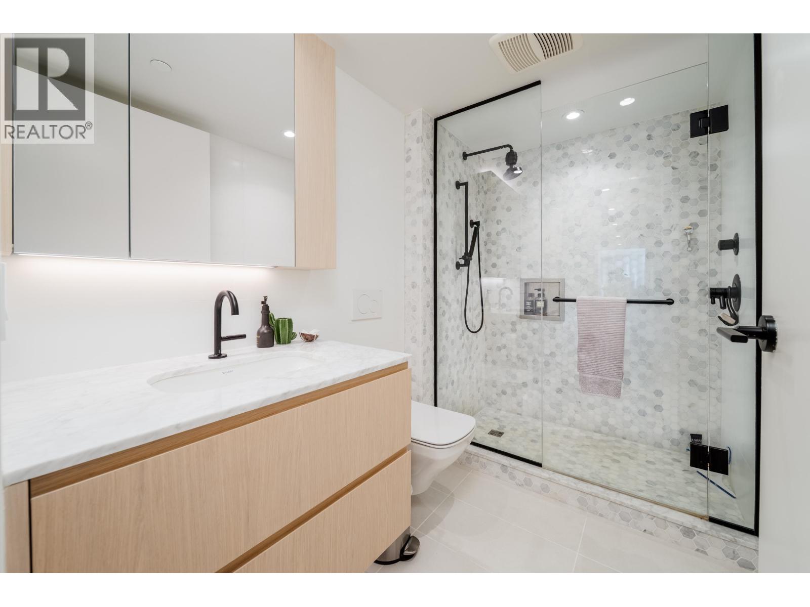 Photo 23 of 405 1365 Davie Street, Vancouver BC