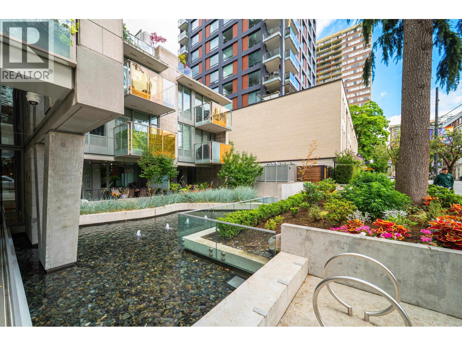 Photo 27 of 405 1365 Davie Street, Vancouver BC
