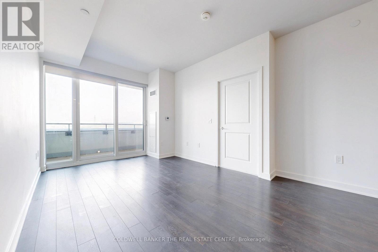 Photo 16 of 827 100 Eagle Rock Way N, Vaughan ON