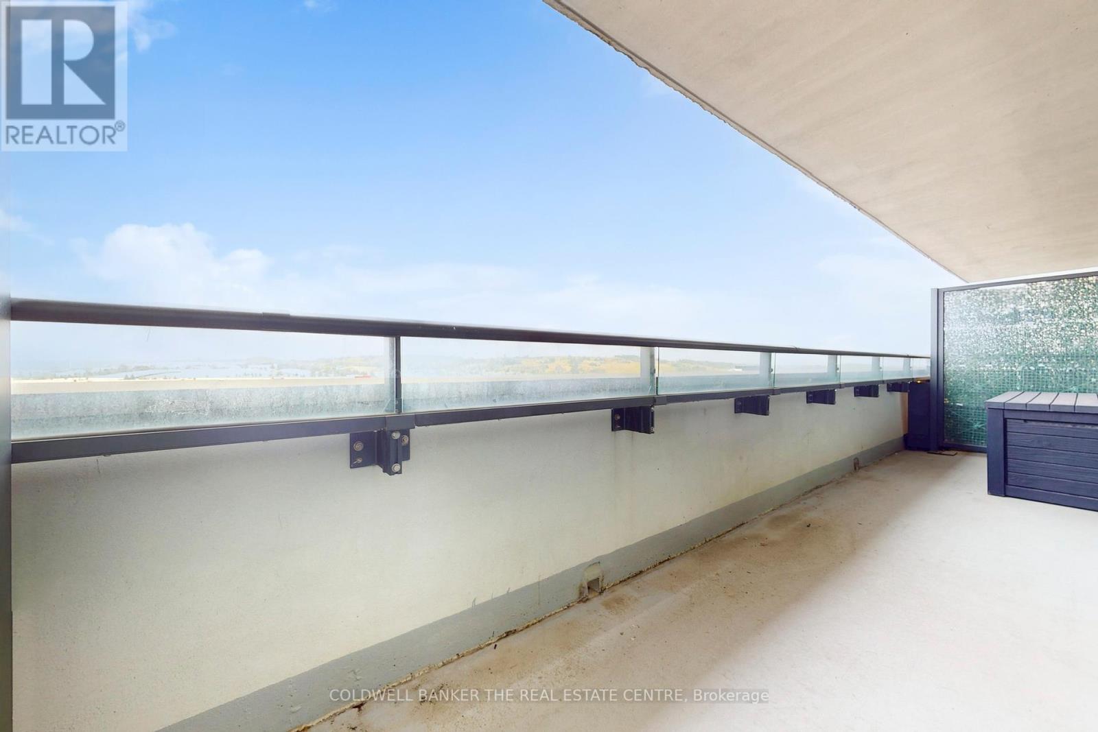 Photo 30 of 827 100 Eagle Rock Way N, Vaughan ON