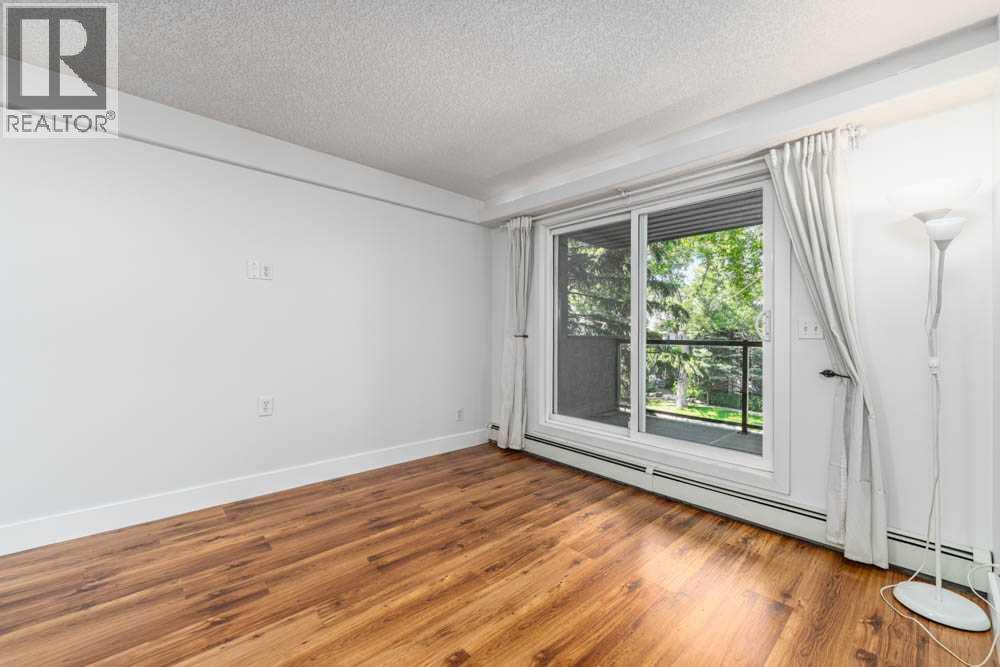 Single Family House for Sale in    Avenue NE Crescent Heights Calgary 