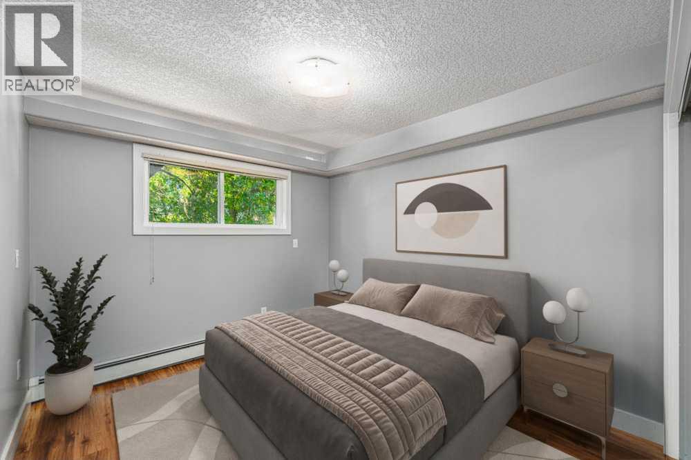 Single Family House for Sale in    Avenue NE Crescent Heights Calgary 