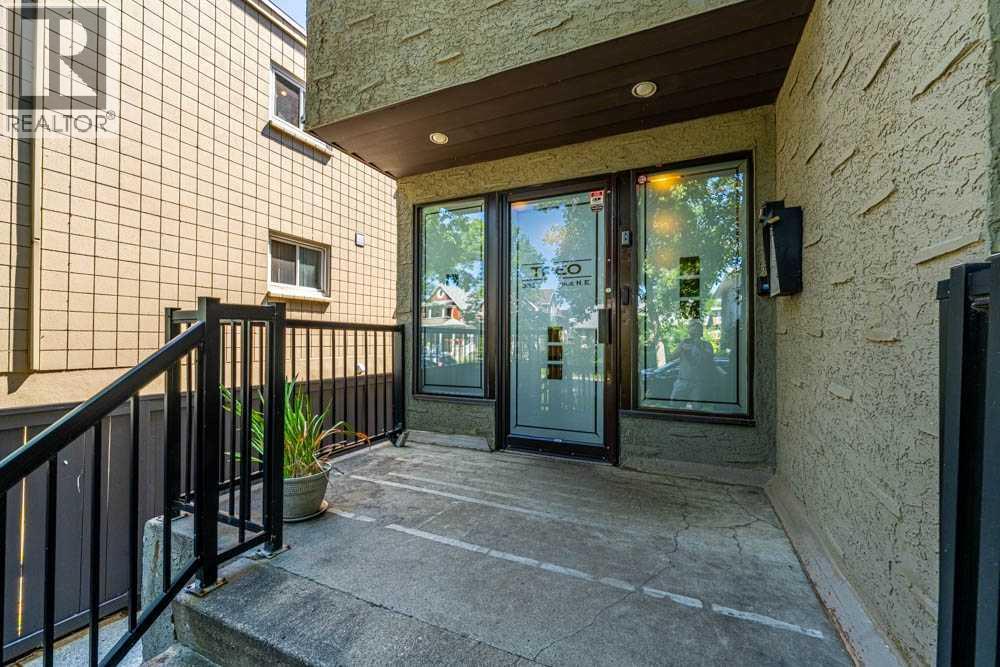 Single Family House for Sale in    Avenue NE Crescent Heights Calgary 