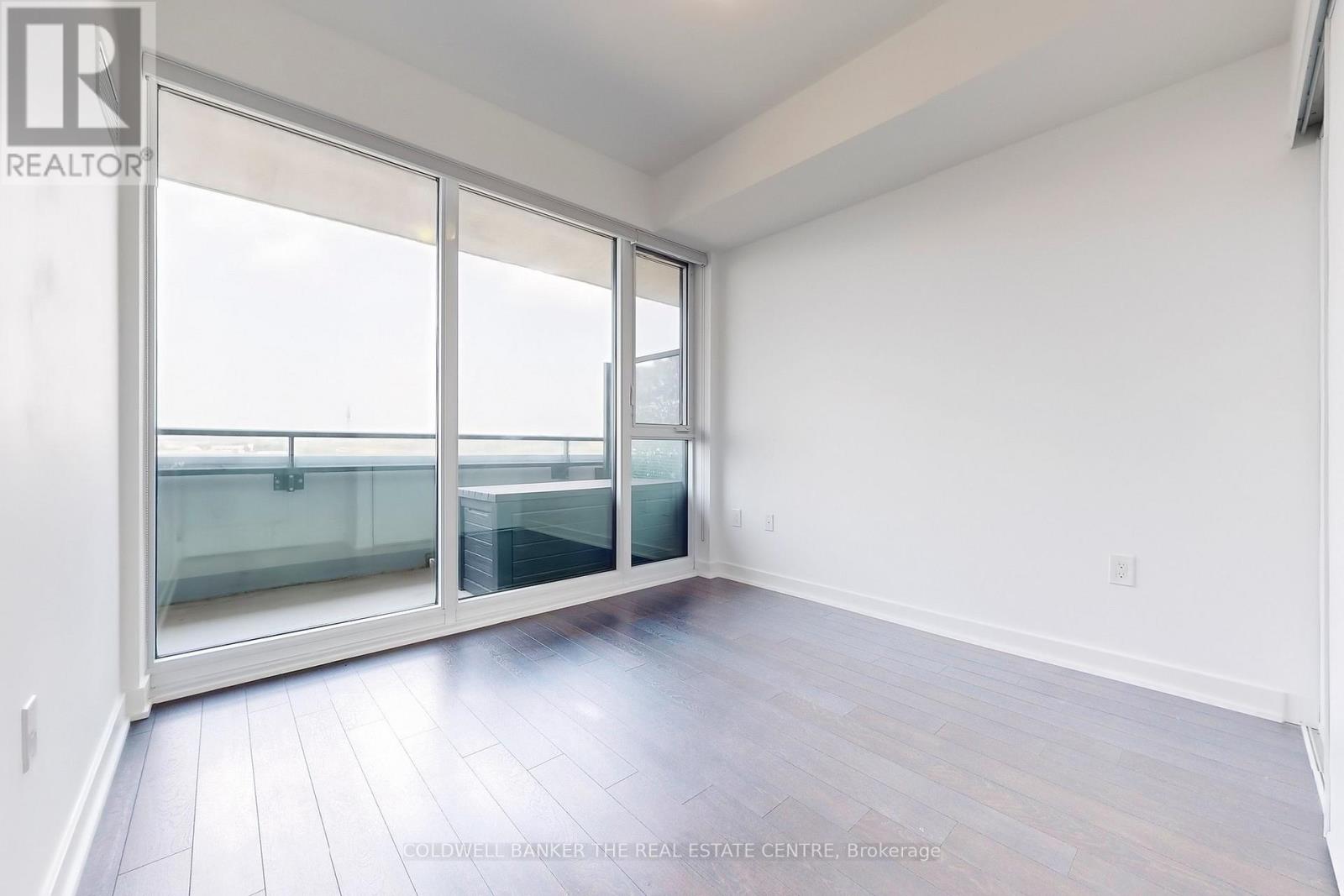 Photo 22 of 827 100 Eagle Rock Way N, Vaughan ON