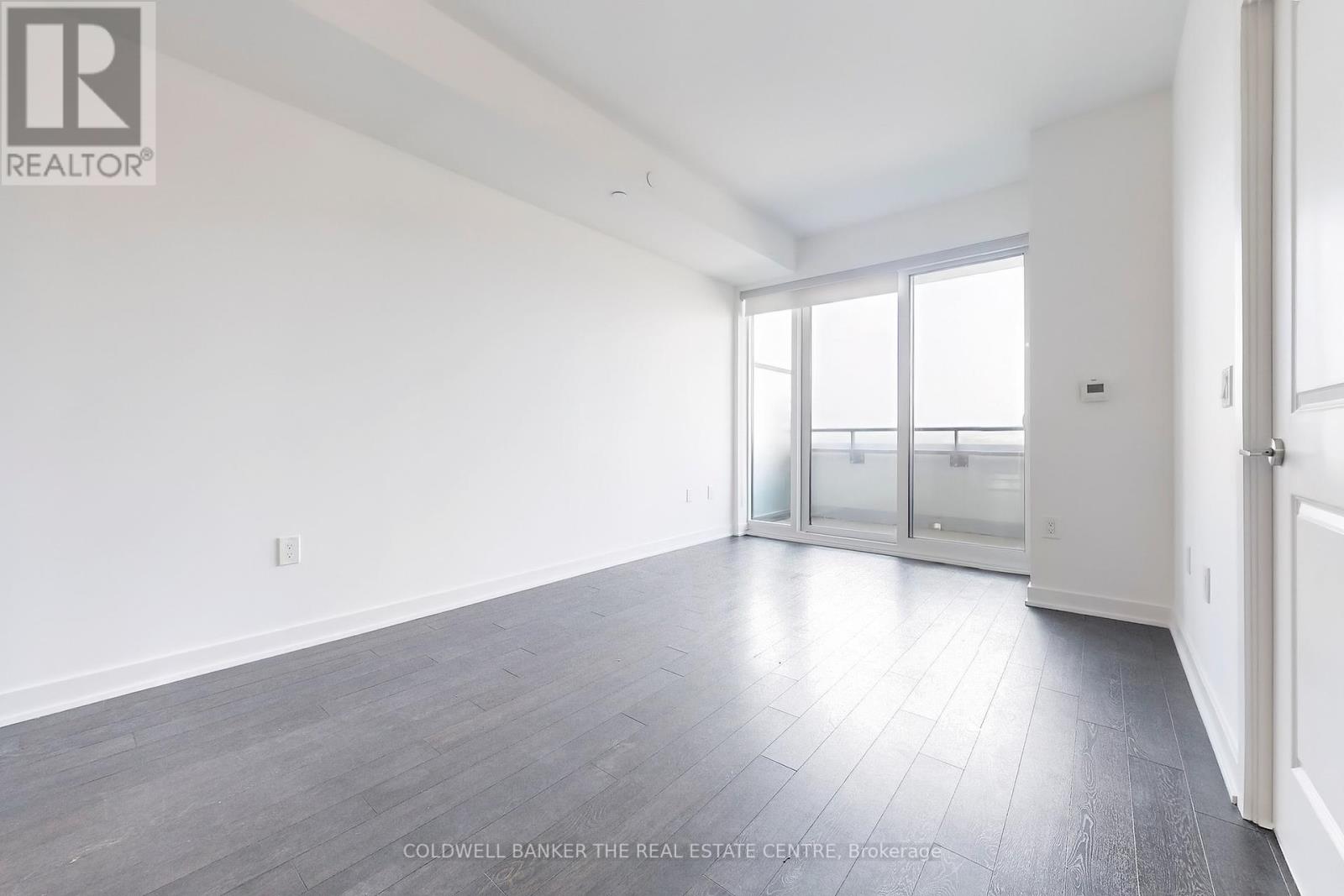 Photo 13 of 827 100 Eagle Rock Way N, Vaughan ON