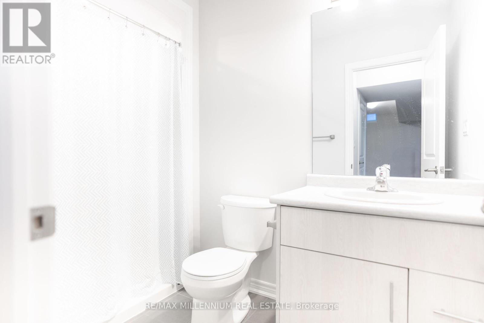 Photo 8 of 217 Walker Road N, Pelham ON