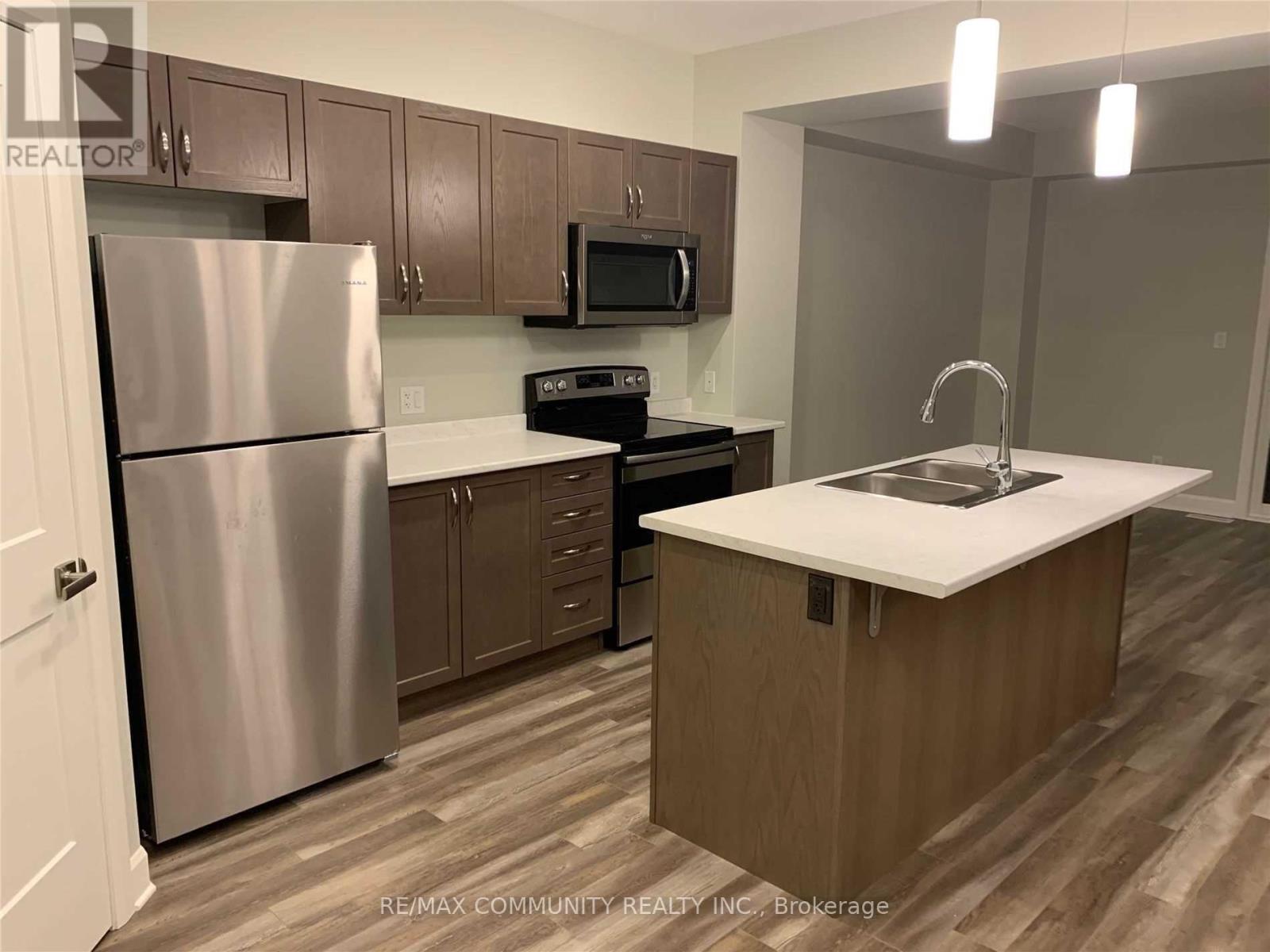 Photo 11 of 1209 Max Crescent, Kingston ON