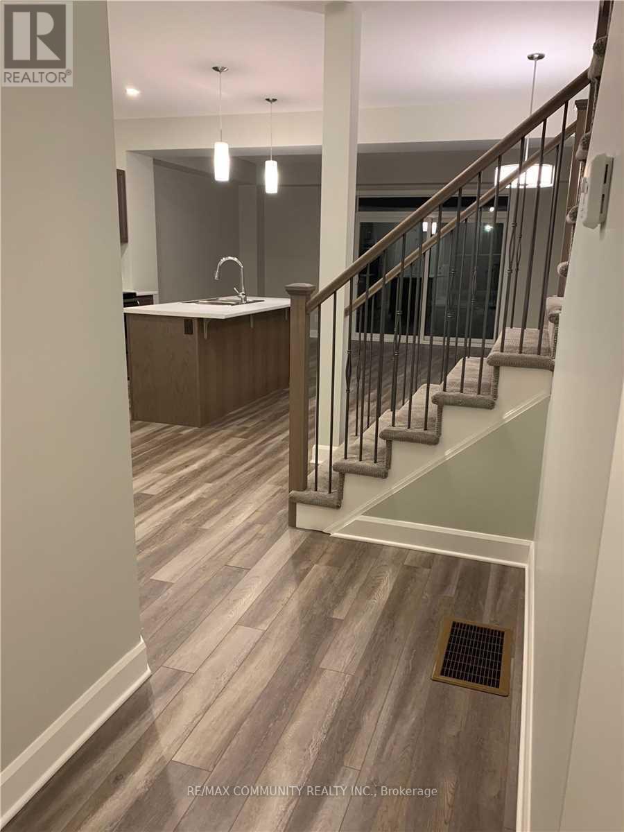 Photo 9 of 1209 Max Crescent, Kingston ON