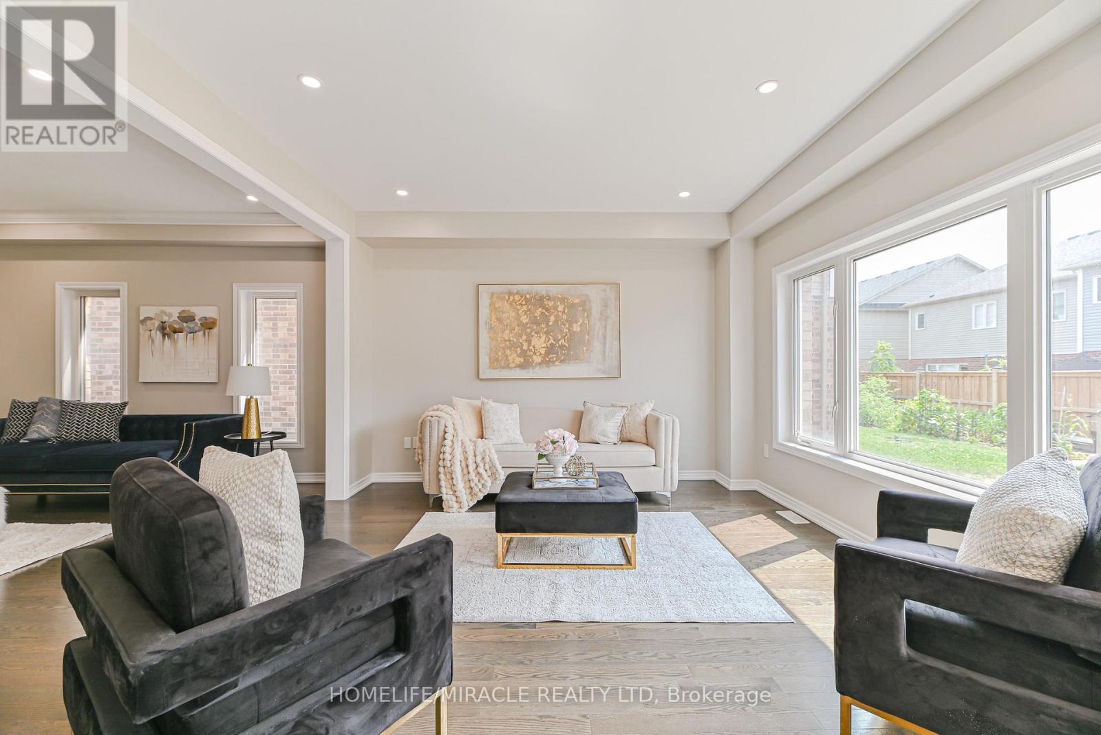 Photo 12 of 24 Weatherall Avenue, Cambridge ON