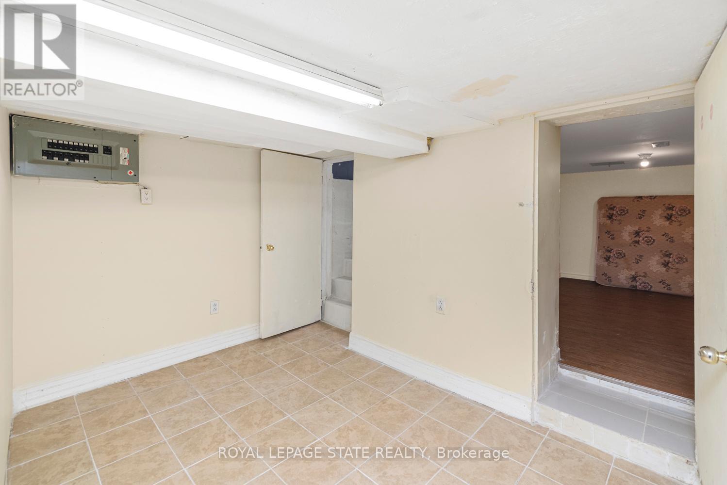 Photo 32 of 47 Clyde Street, Hamilton ON
