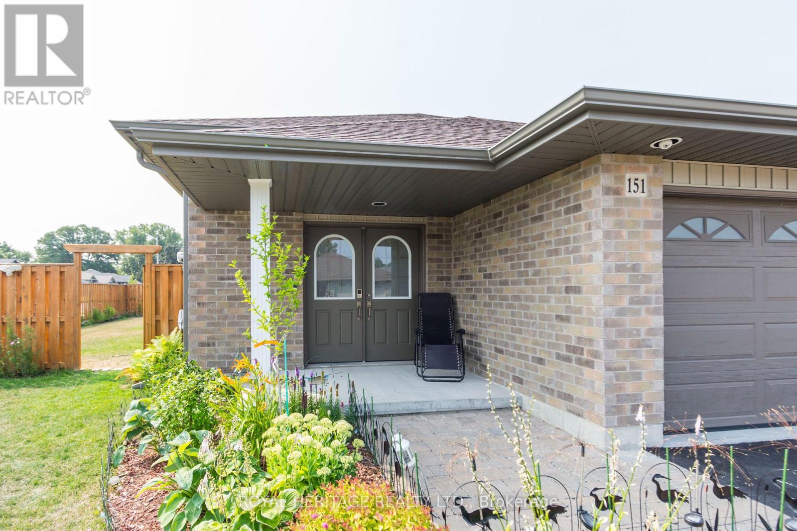 Photo 11 of 151 Rollins Drive, Belleville ON