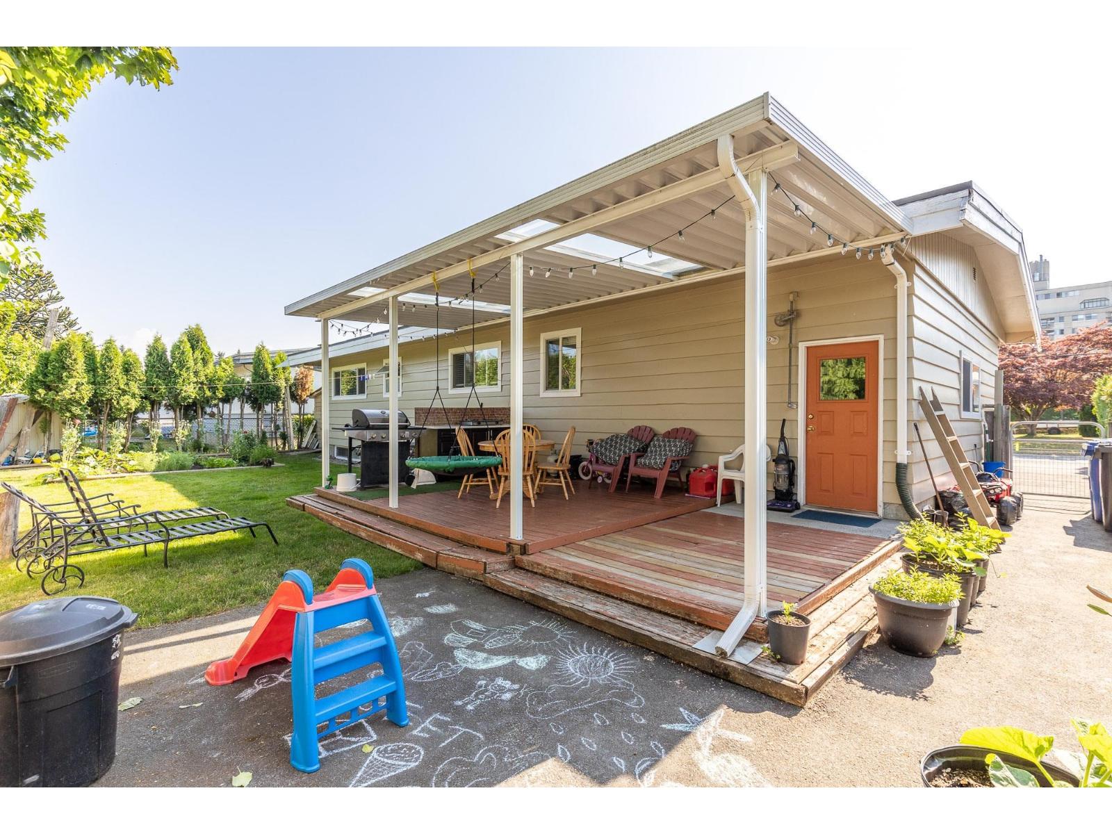 Photo 39 of 2789 Centennial Street, Abbotsford BC