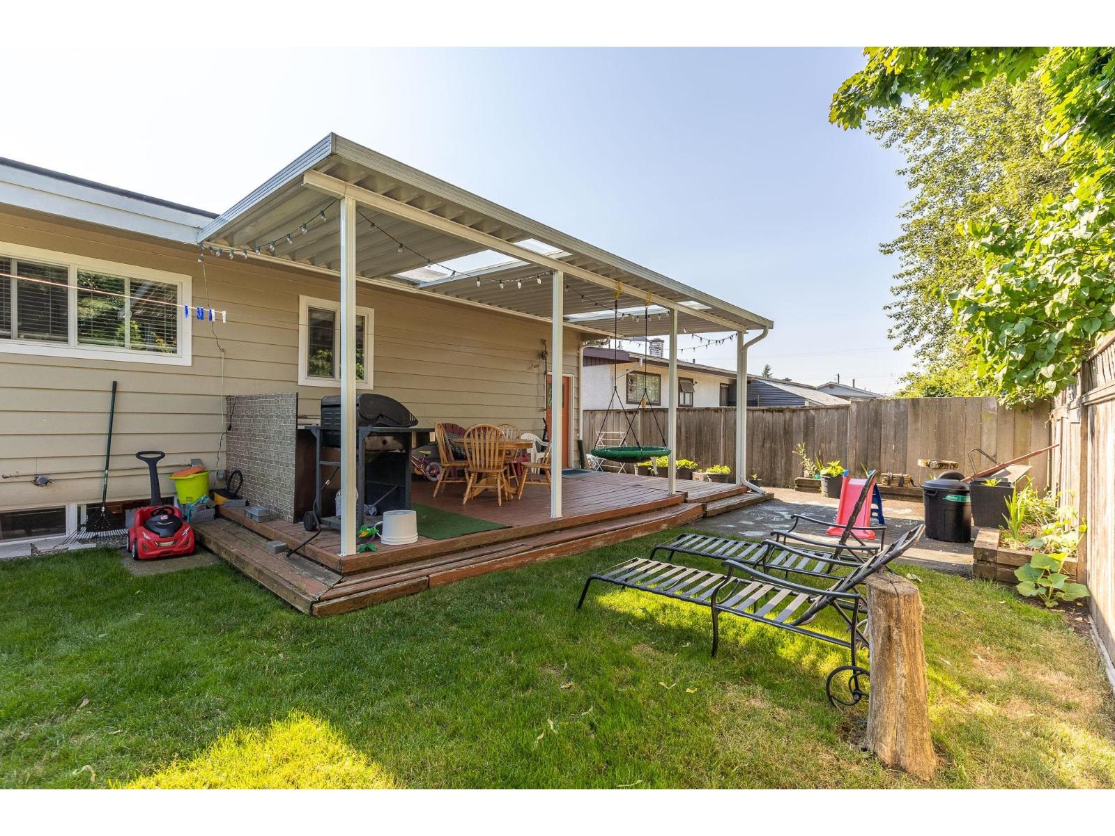 Photo 37 of 2789 Centennial Street, Abbotsford BC