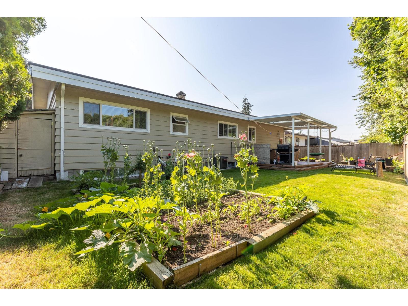 Photo 35 of 2789 Centennial Street, Abbotsford BC