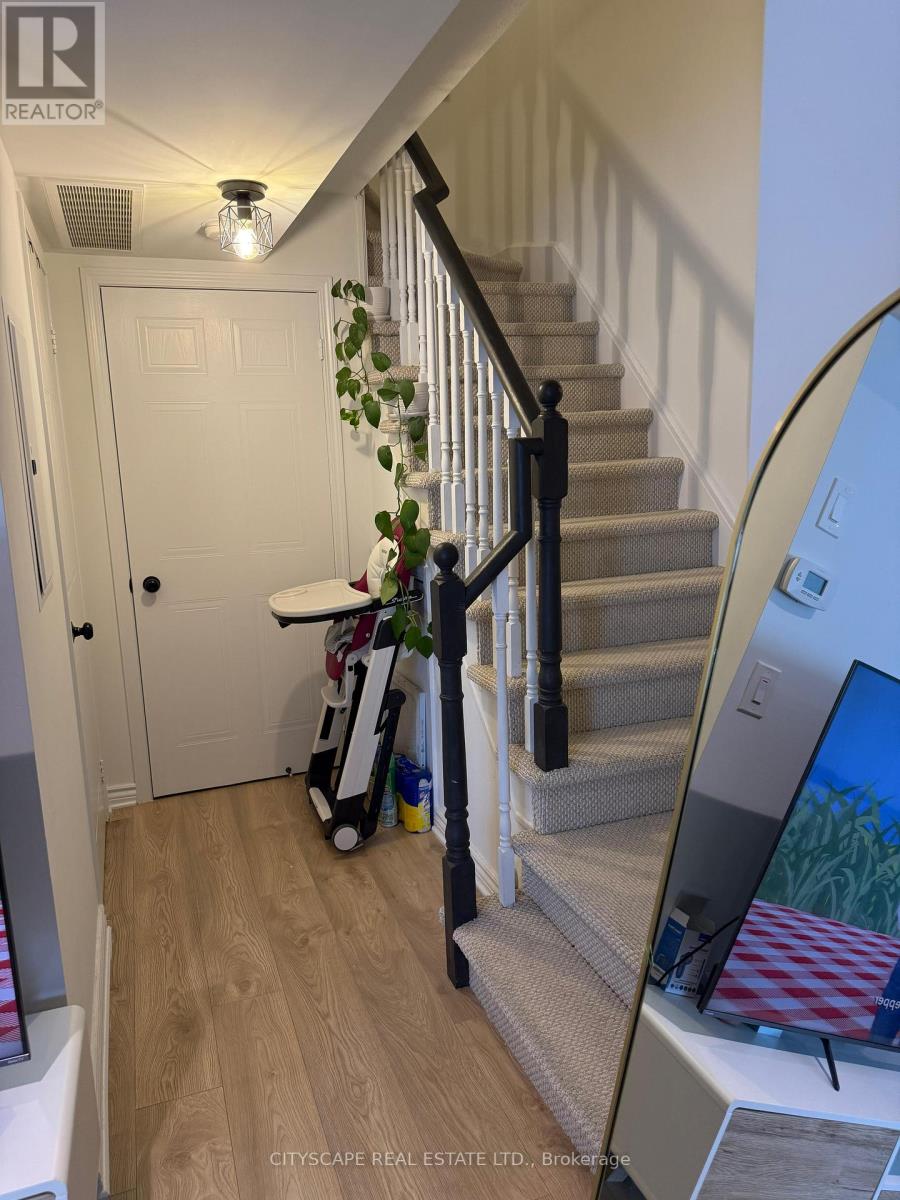Photo 17 of 10 4620 Guildwood Way, Mississauga ON
