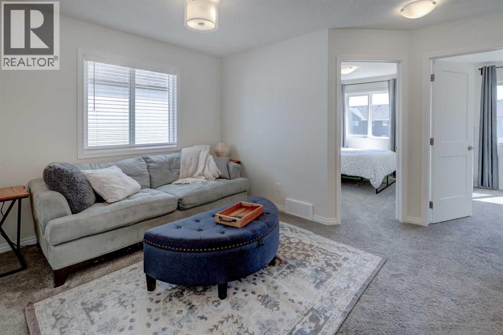 Photo 16 of 245 Ellen Way, Crossfield AB